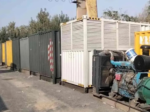 葫芦岛200KW柴油发电机机组每小时油耗是多少？